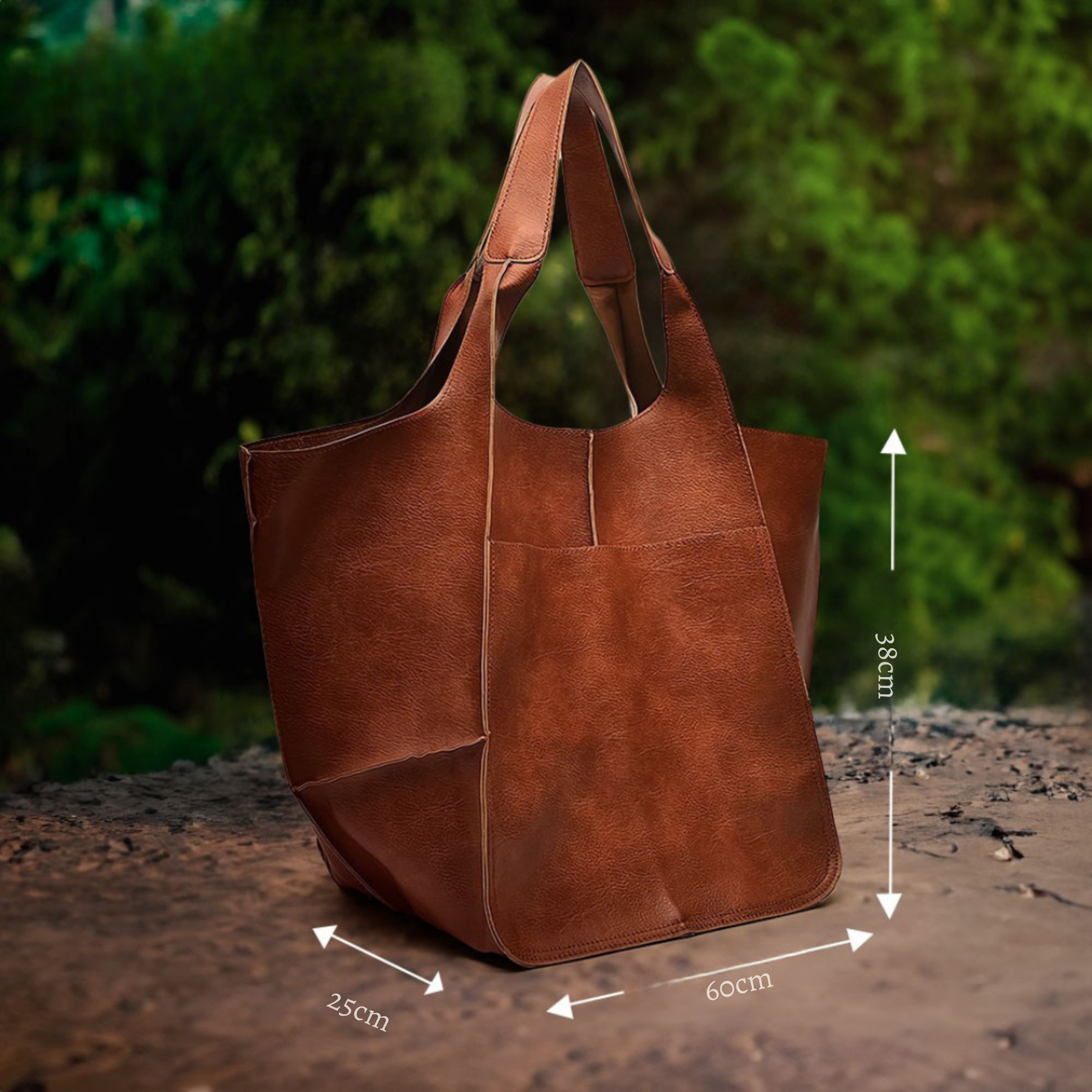 Laura | Everything with you, nothing too heavy — Spacious Leather Bag