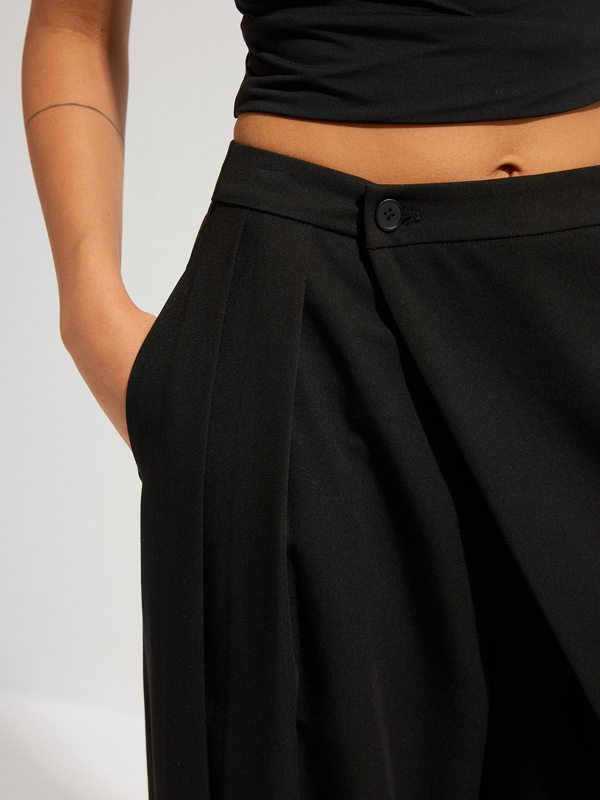 Lucindra Asymmetric Overlay Balloon Wide-Leg Pants