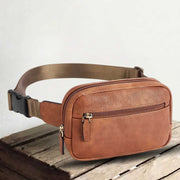 Aspen | Active and Free — Sporty Leather Shoulder Bag