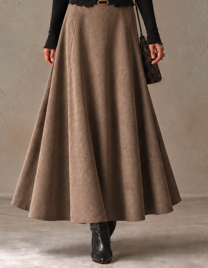 Vera | Lace-Trimmed Maxi Skirt Set