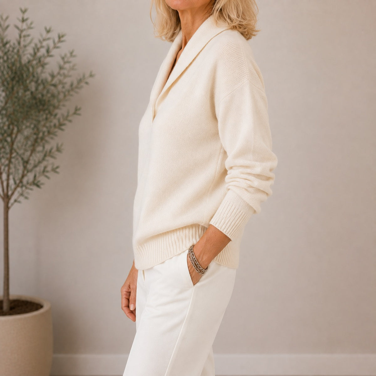 Antonine Soft V-Neck Jumper