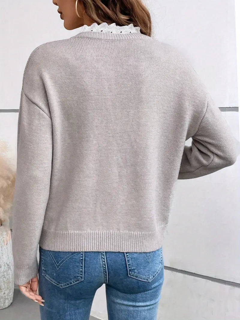 Elira Lace Collar Knit Blouse