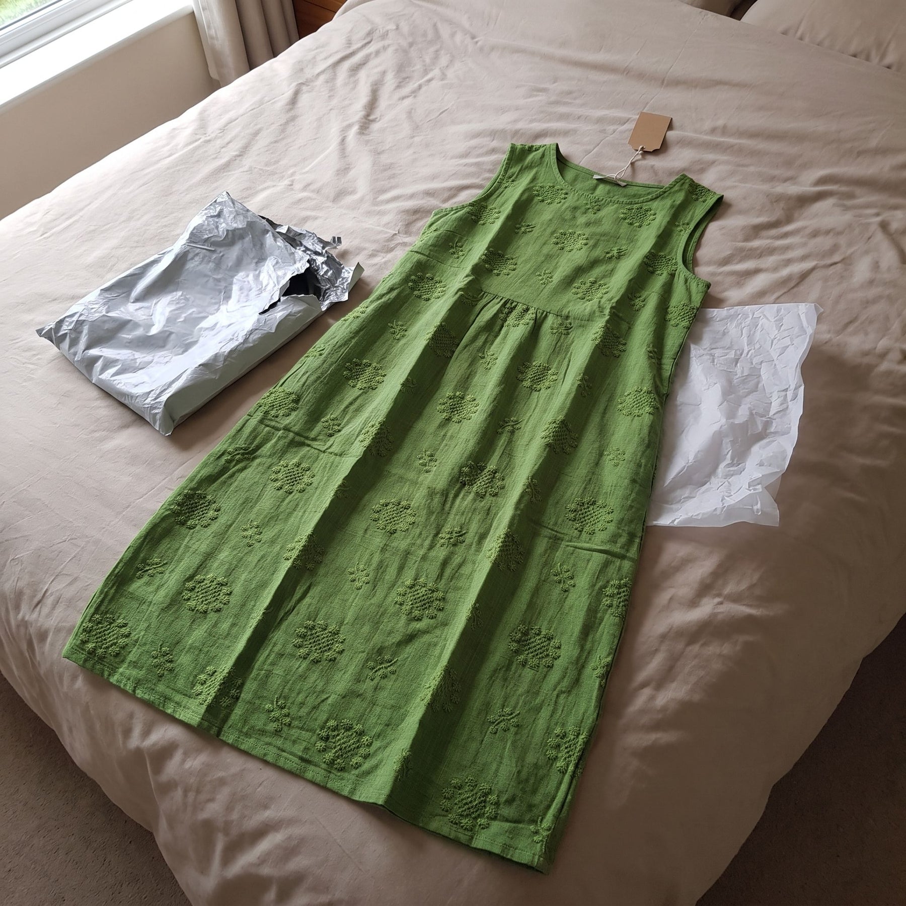 Sara | Patterned Midi Dress