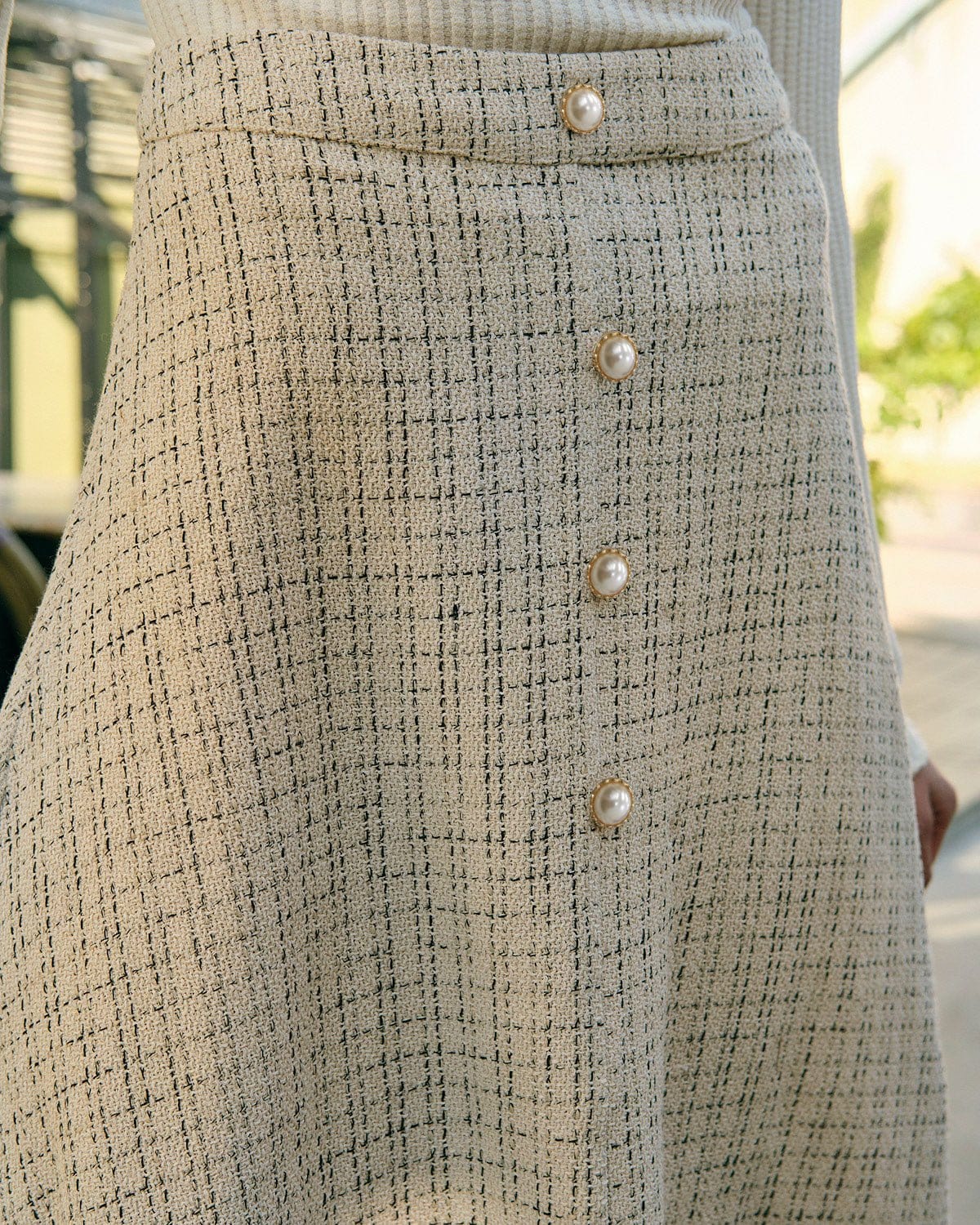 Belgravia Pearl-Button Tweed Skirt