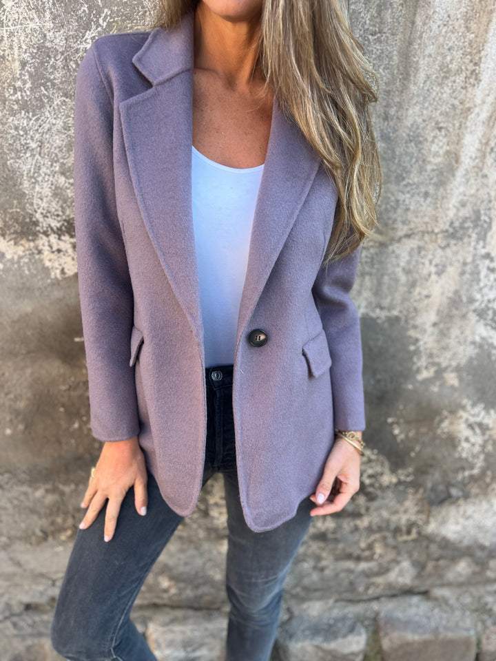 Elodie | Women's Timeless Tailored Blazer