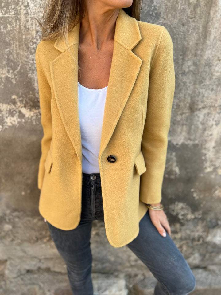 Elodie | Women's Timeless Tailored Blazer